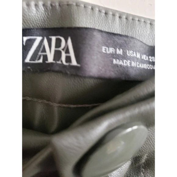 Zara Faux Leather Leggings Women's Medium Green  High Rise Ankle Zip Raw Hem - Picture 3 of 10